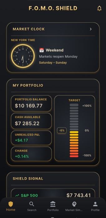 The home screen in the Luxury Gold theme